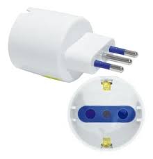 ADAPTADOR SCHUKO 10A 2P+T BLANCO CON PROTECTOR LEXO - Imagen 2